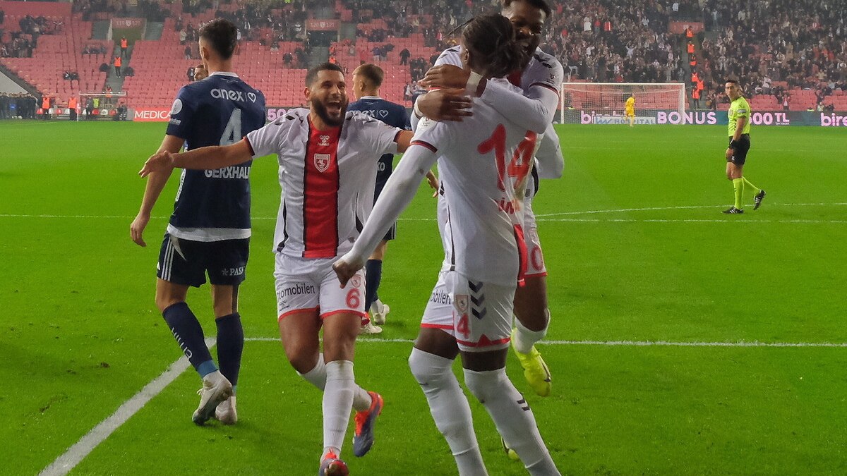 Samsunspor, Süper Lig’de seriye bağladı